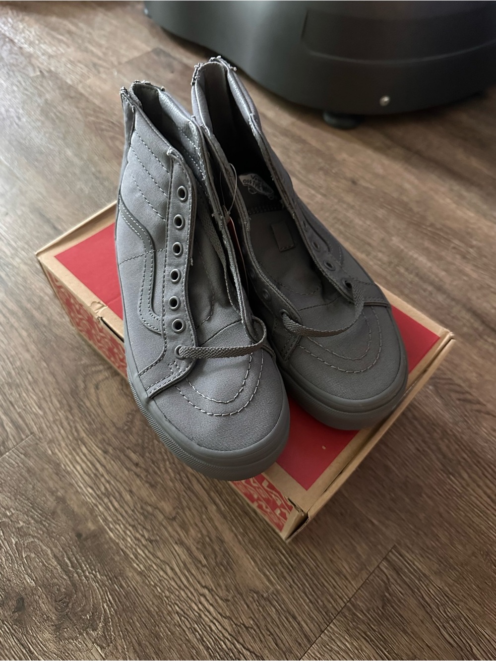 Vans Kids High-Top Sneakers in Gray